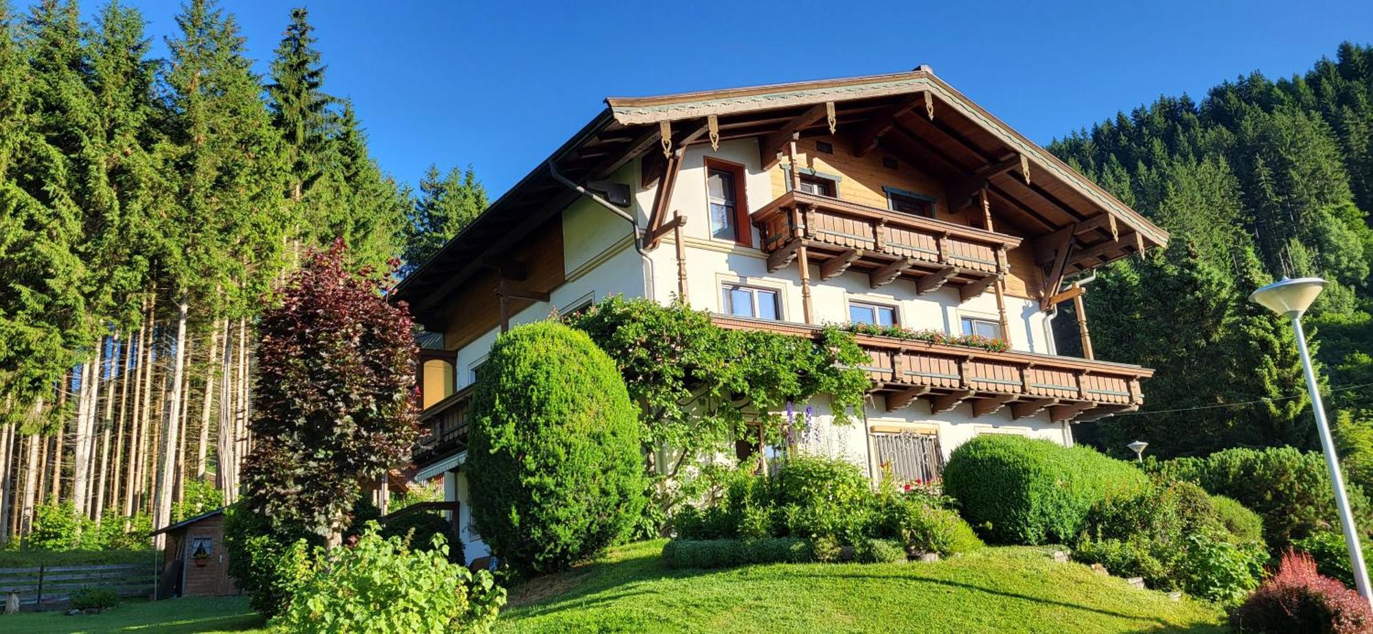 Neukirchen am GroßvenedigerAm Waldrand 252アパートメント エクステリア 写真